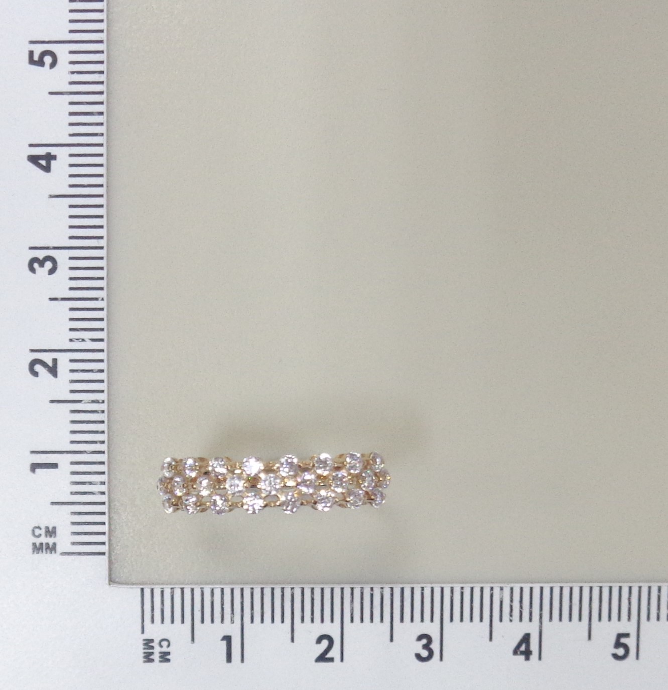 Золотое кольцо 585 пробы; вставки 25 Фианит бесцв.;